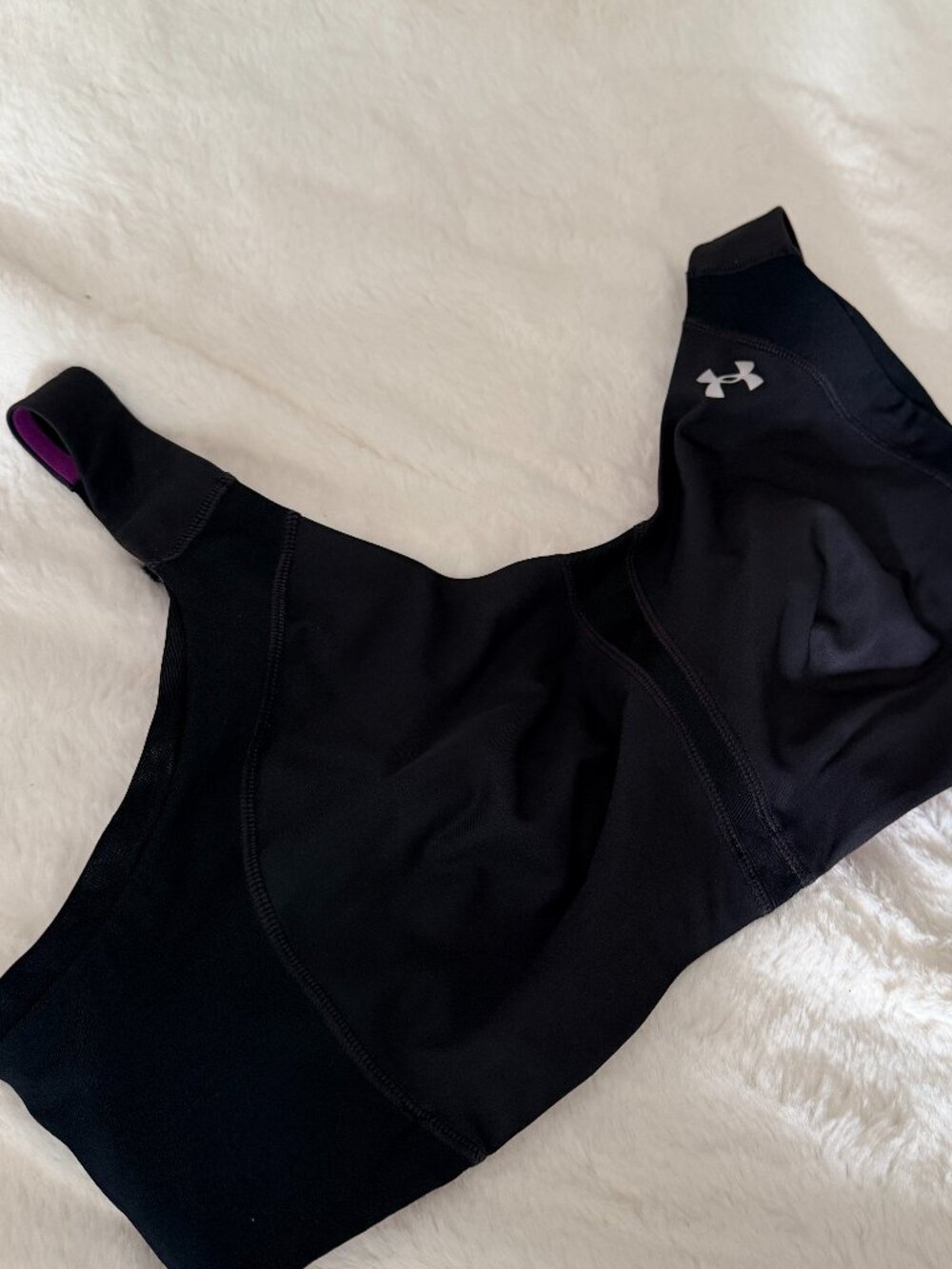 High-Impact Under Armour HeatGear Armour High Sports Bra - Size 38DD